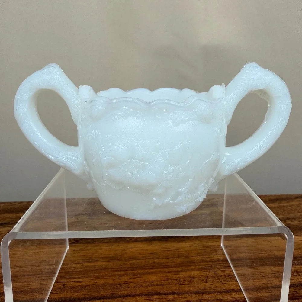 Unbranded vintage milk